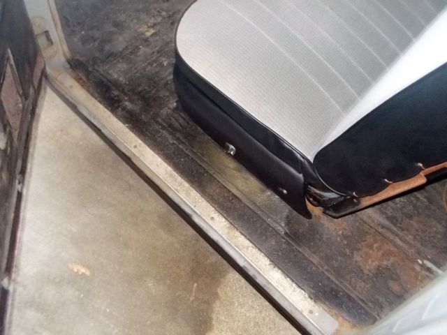 1955 primer Chevrolet Bel Air/150/210 2 Door Sedan