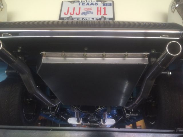 1955 Blue/Cream Chevrolet Bel Air/150/210 Hard Top