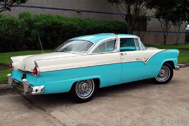 1955 White Chevrolet Bel Air/150/210 Coupe