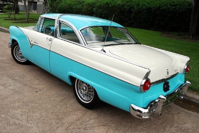 1955 White Chevrolet Bel Air/150/210 Coupe