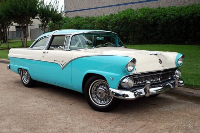 1955 White Chevrolet Bel Air/150/210 Coupe