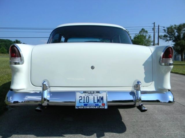 1955 White Chevrolet Bel Air/150/210