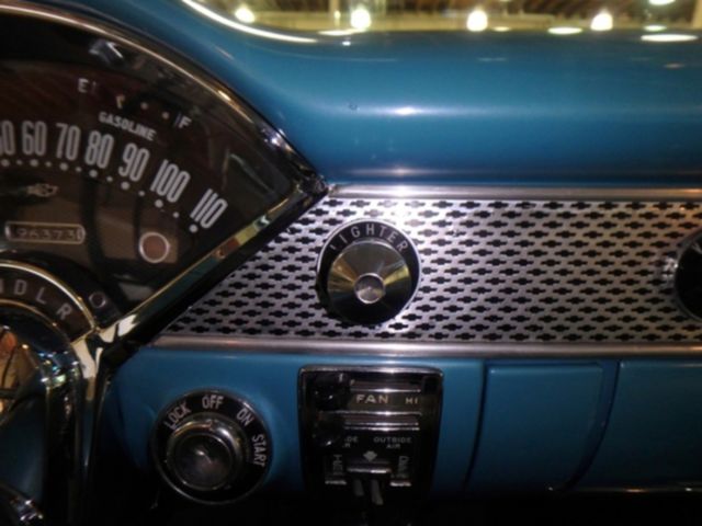 1955 White Chevrolet Nomad