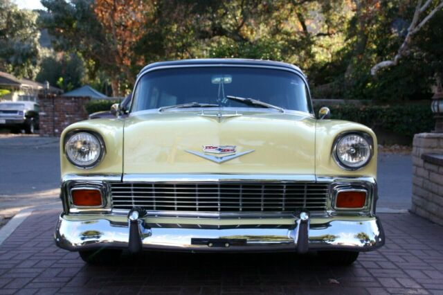 1956 Black & Yellow Chevrolet Bel Air/150/210 Wagon