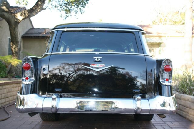 1956 Black & Yellow Chevrolet Bel Air/150/210 Wagon