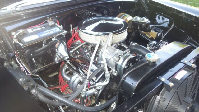 1956 Chevrolet Bel Air/150/210 Sedan