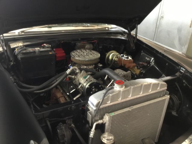 1956 White & charcoal Chevrolet Bel Air/150/210 2 door HT