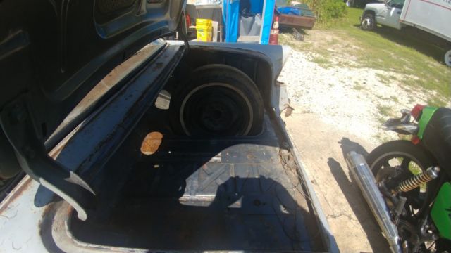 1956 primer Chevrolet Bel Air/150/210 Coupe