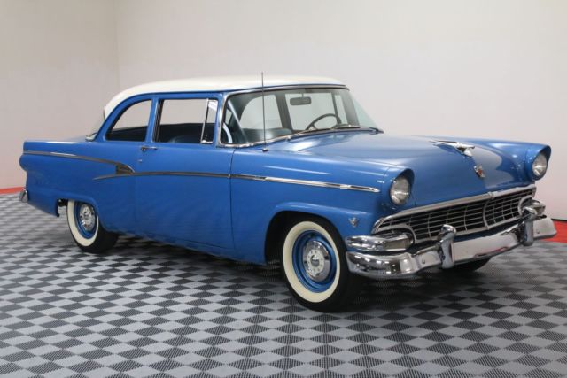 1956 Blue Ford CUSTOMLINE