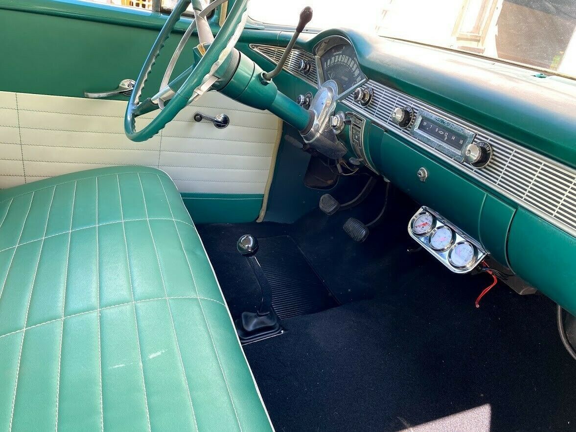 1956 Chevrolet Bel Air/150/210 Sedan