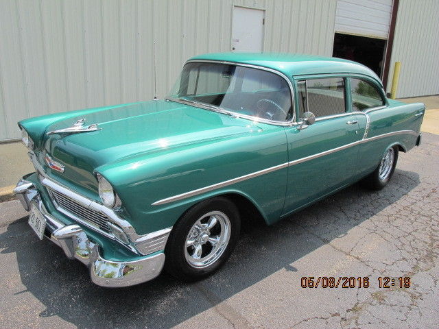 1956 Green Chevrolet Bel Air/150/210 Sedan