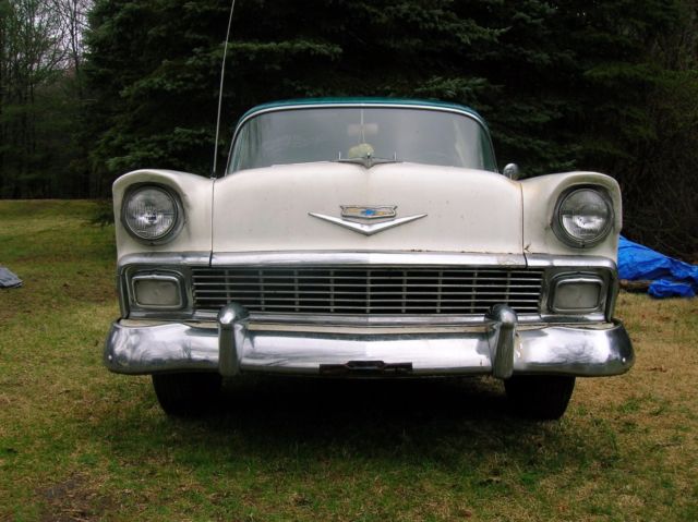 1956 Green Chevrolet Bel Air/150/210 Sedan