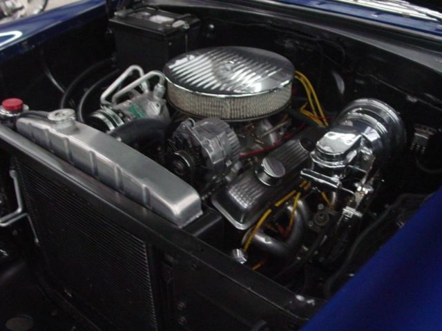 1956 Blue Chevrolet Bel Air/150/210