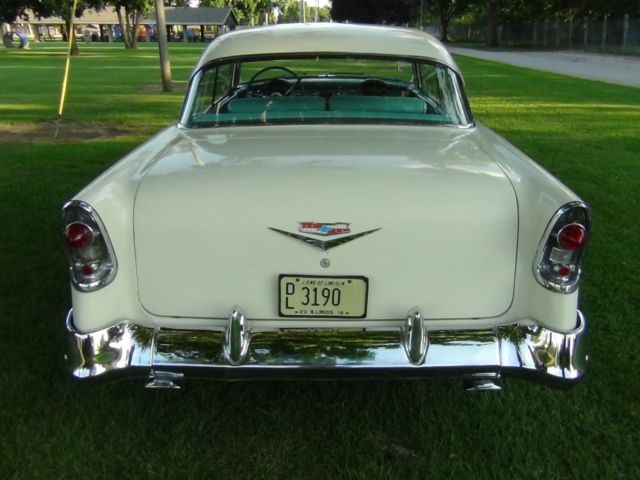 1956 Twillight Turquois / India Ivory Chevrolet Bel Air/150/210 2-Door Hardtop not Post or Sedan