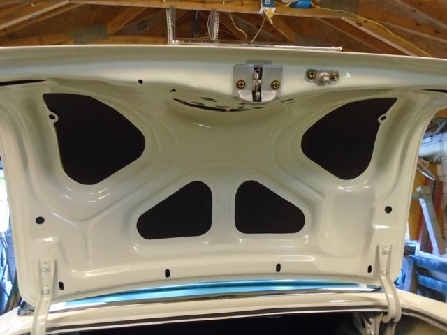 1956 blue/white Chevrolet Bel Air/150/210 U/K