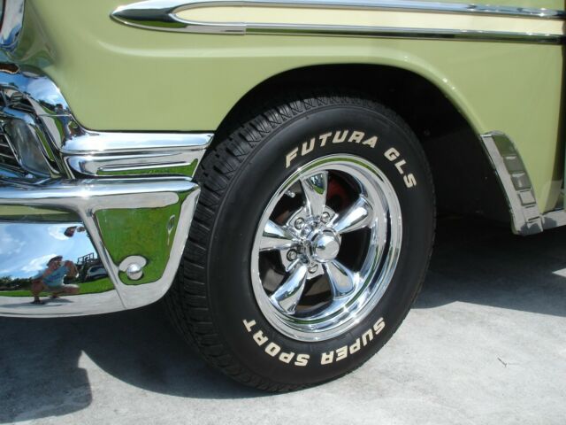 1956 Green Chevrolet Bel Air/150/210 Sedan