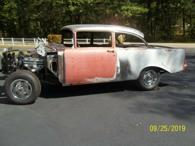 1956 Chevrolet Bel Air/150/210 Sedan