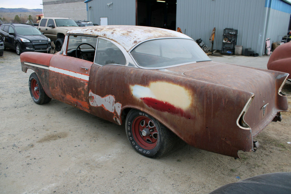 1956 Green Chevrolet Bel Air/150/210 Sedan
