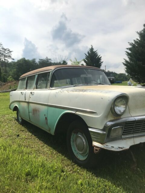 1956 Green Chevrolet Bel Air/150/210 Wagon