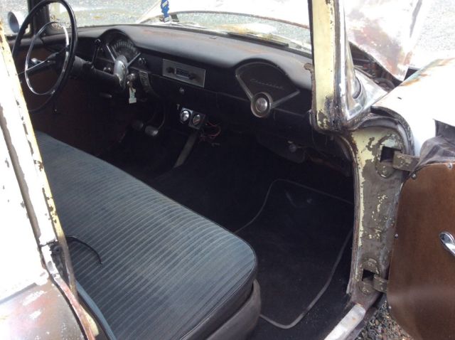 1956 Chevrolet Bel Air/150/210 Sedan