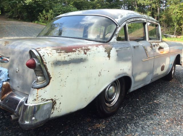 1956 Chevrolet Bel Air/150/210 Sedan