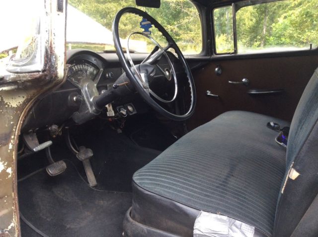 1956 Chevrolet Bel Air/150/210 Sedan