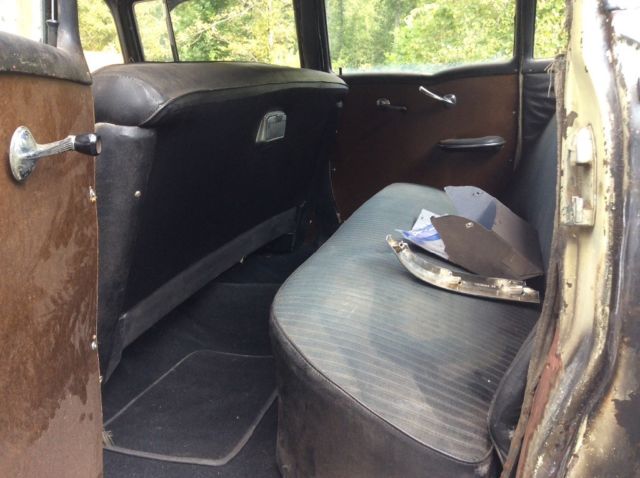 1956 Chevrolet Bel Air/150/210 Sedan