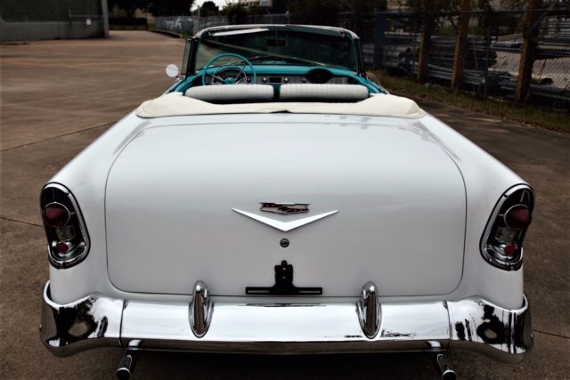 1956 TURQUOISE WITH WHITE Chevrolet Bel Air/150/210 Convertible