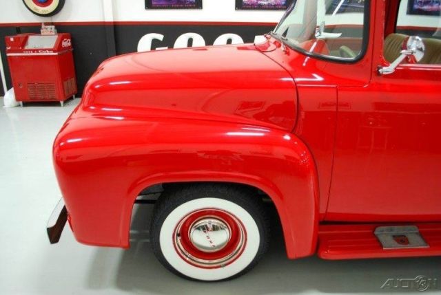 1956 Red Ford F-100
