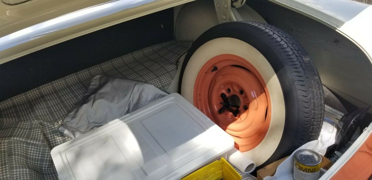 1956 Ford Fairlane Coupe