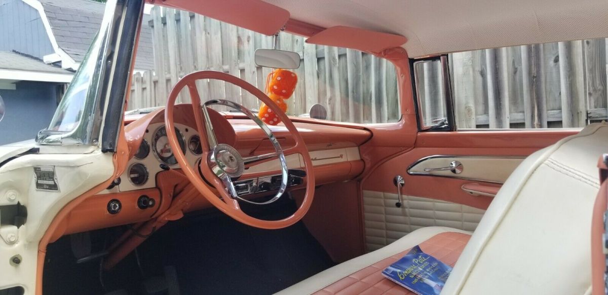 1956 Ford Fairlane Coupe