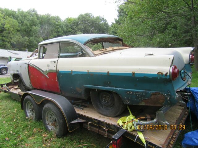 1956 Green wt Ford Fairlane 2dr ht