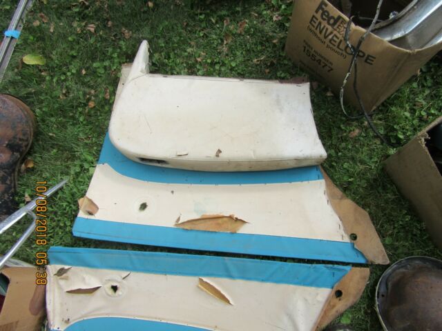 1956 Green wt Ford Fairlane 2dr ht