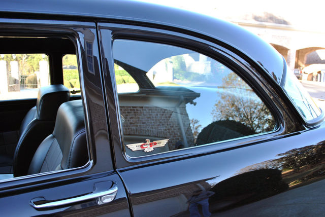 1956 Black Ford Mainline 2-DR Post