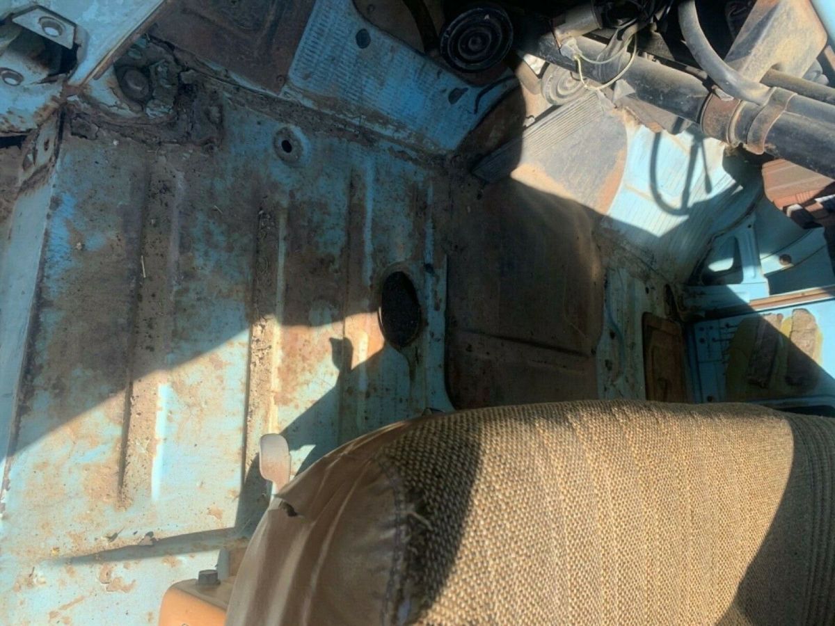 1956 Blue Ford Custom cab truck Hard top