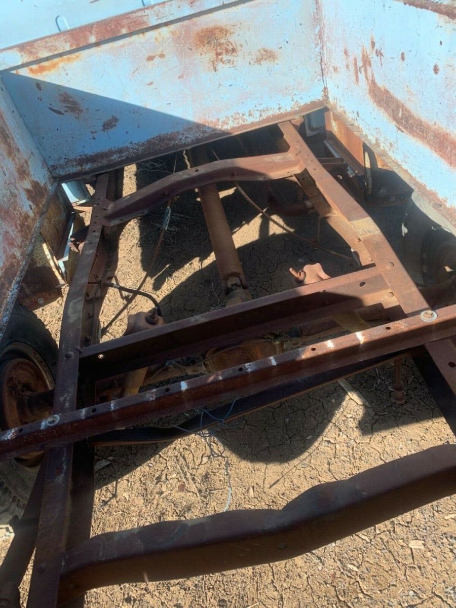 1956 Blue Ford Custom cab truck Hard top