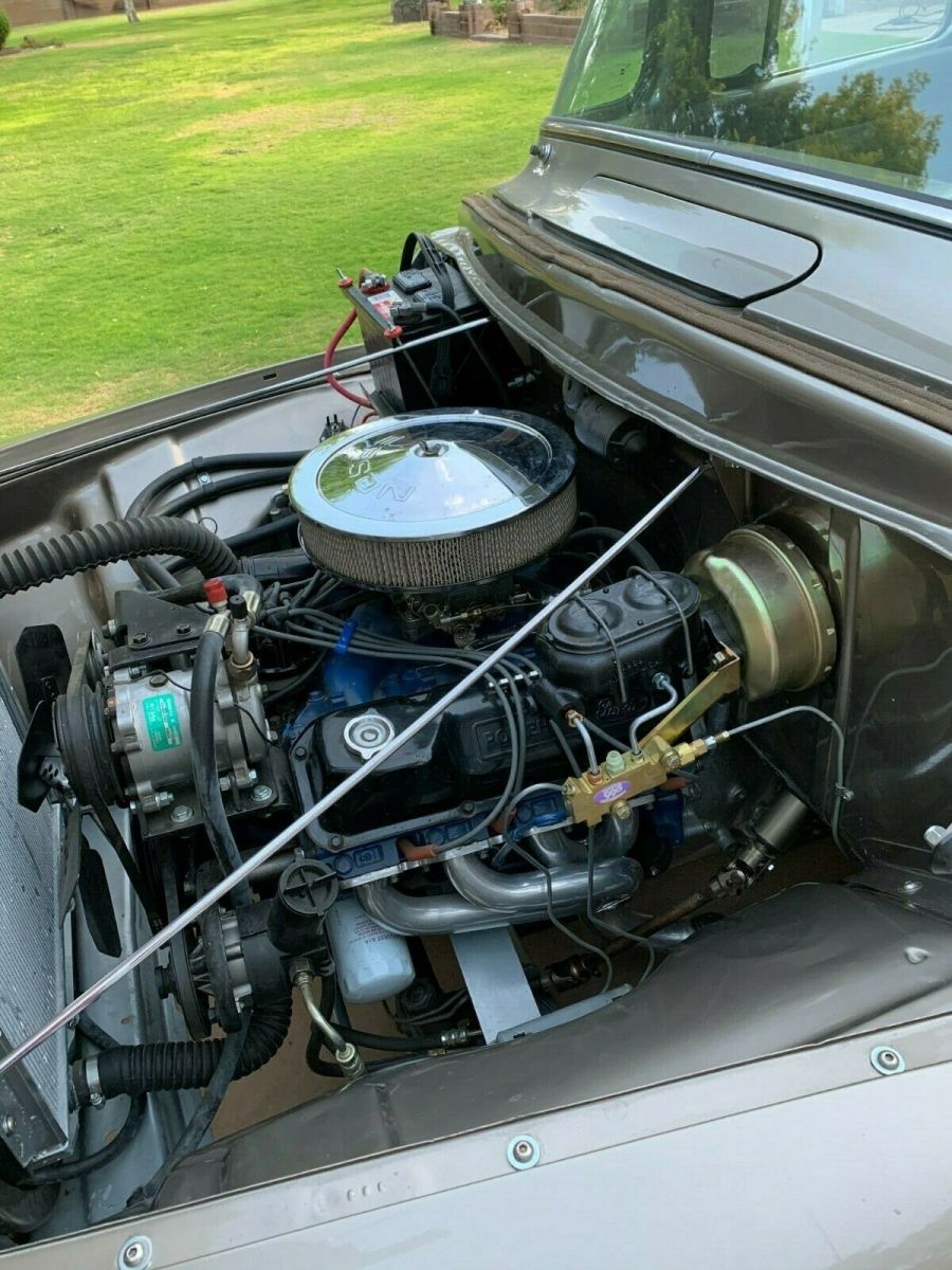 1956 Ford F-100 Standard Cab Pickup