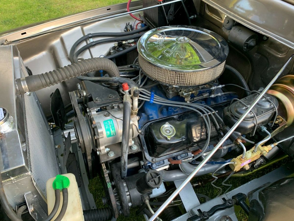 1956 Ford F-100 Standard Cab Pickup