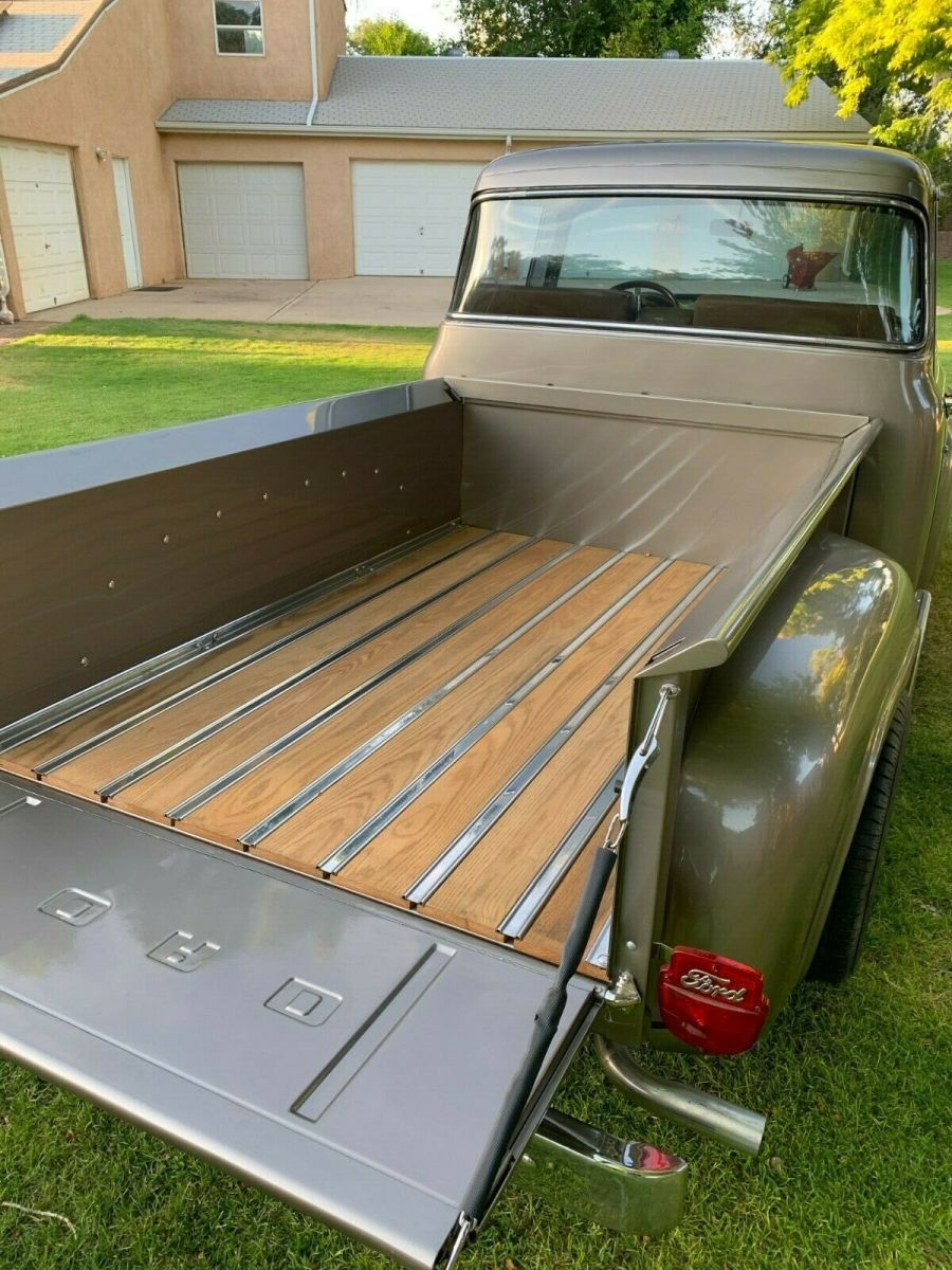 1956 Ford F-100 Standard Cab Pickup