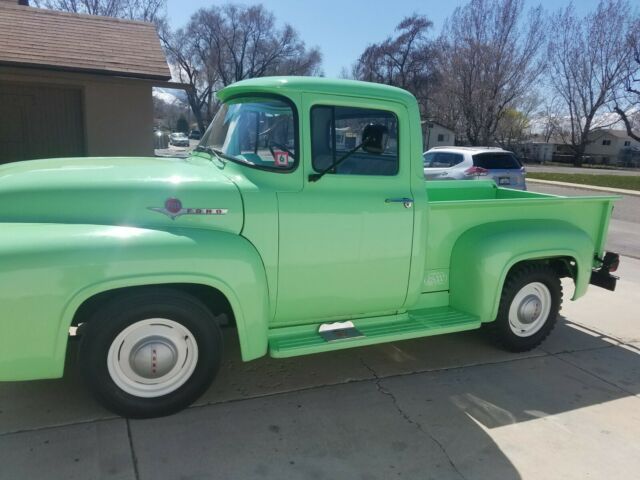 1956 Green Ford F-100 2Wheel drive