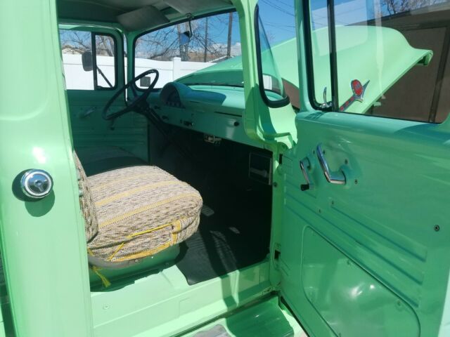 1956 Green Ford F-100 2Wheel drive