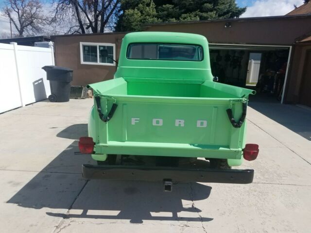 1956 Green Ford F-100 2Wheel drive