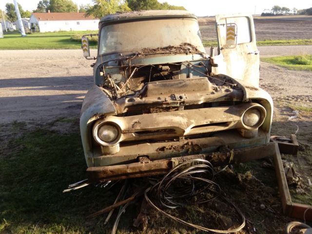 19560000 Blue Ford F-100 Standard Cab Pickup
