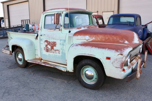 1956 Green Ford F-100 Pickup