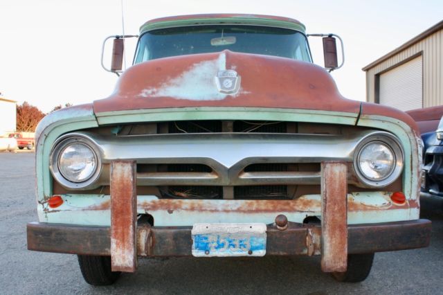 1956 Green Ford F-100 Pickup