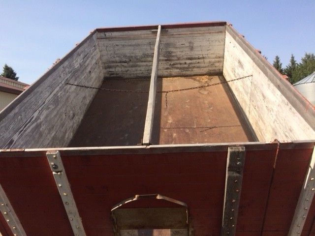 1956 Green Ford F-500 Cab & Chassis