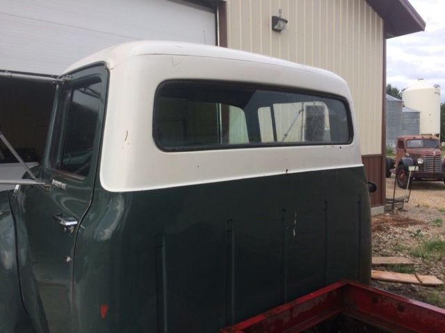1956 Green Ford F-500 Cab & Chassis