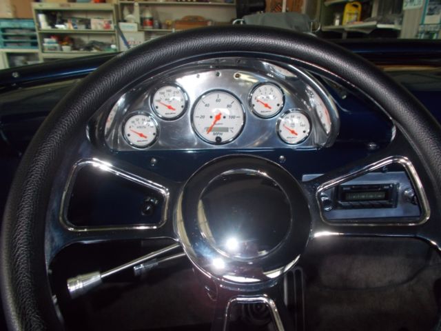 1956 blue Ford F-100 Extended Crew Cab Pickup