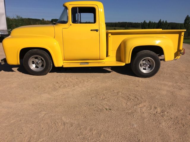 1956 Ford F-100
