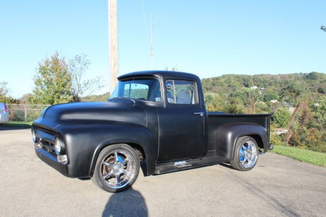 1956 Ford F-100